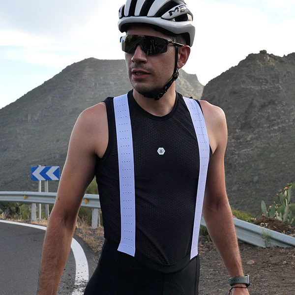 Paragon Seamless Bib Shorts 2023 - Image 13